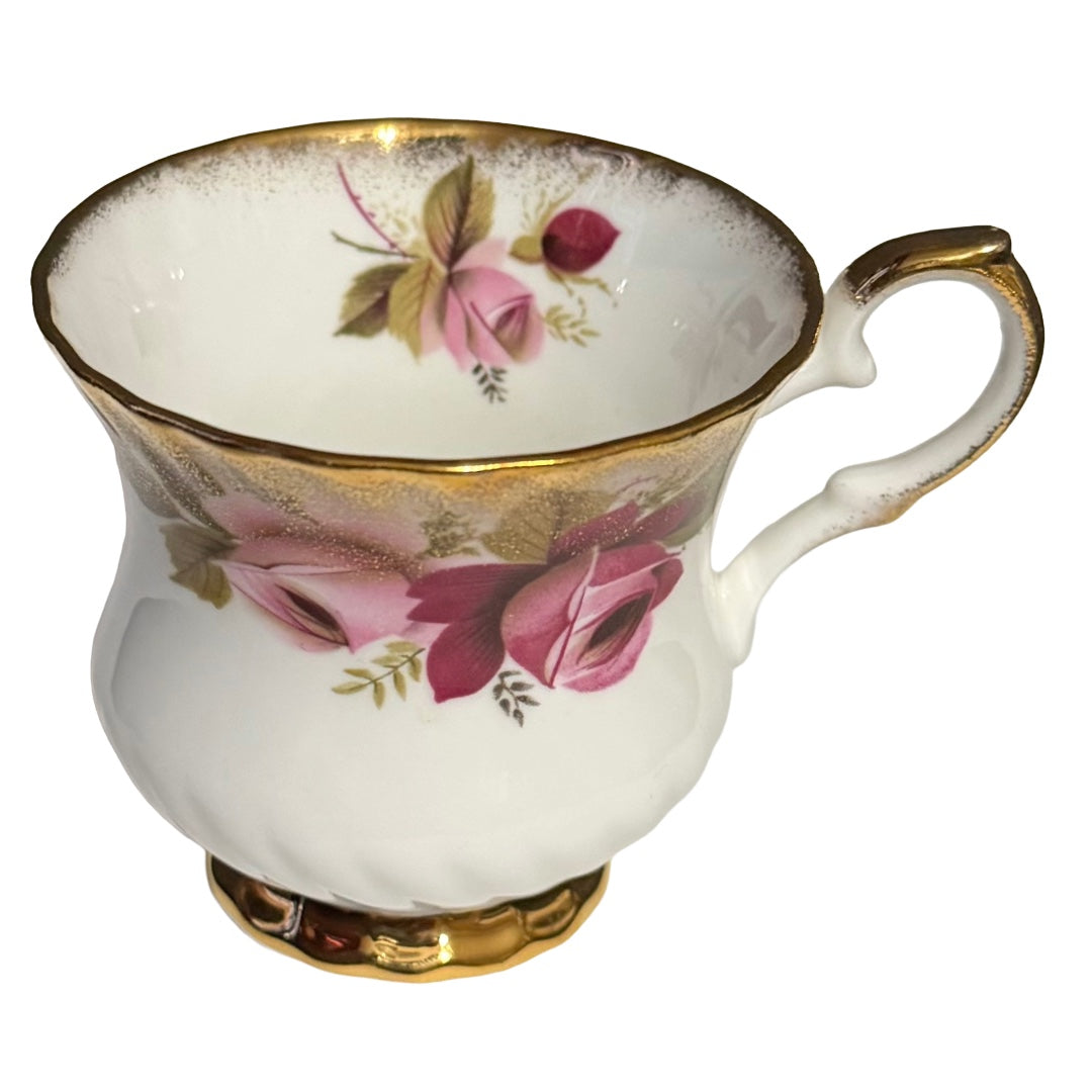Vintage Elizabethan Double Rose Tea Cup and Saucer set